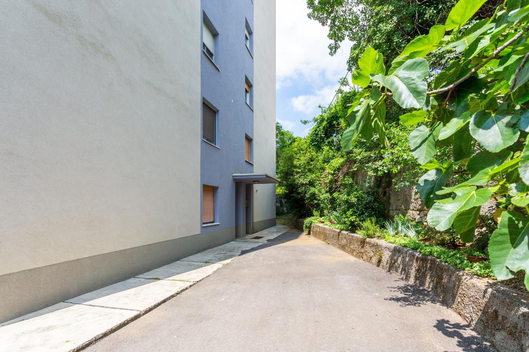 Brand New Apartment Close To The Beach, City Center And University Of Rijeka - Apartment Karlo Exterior photo